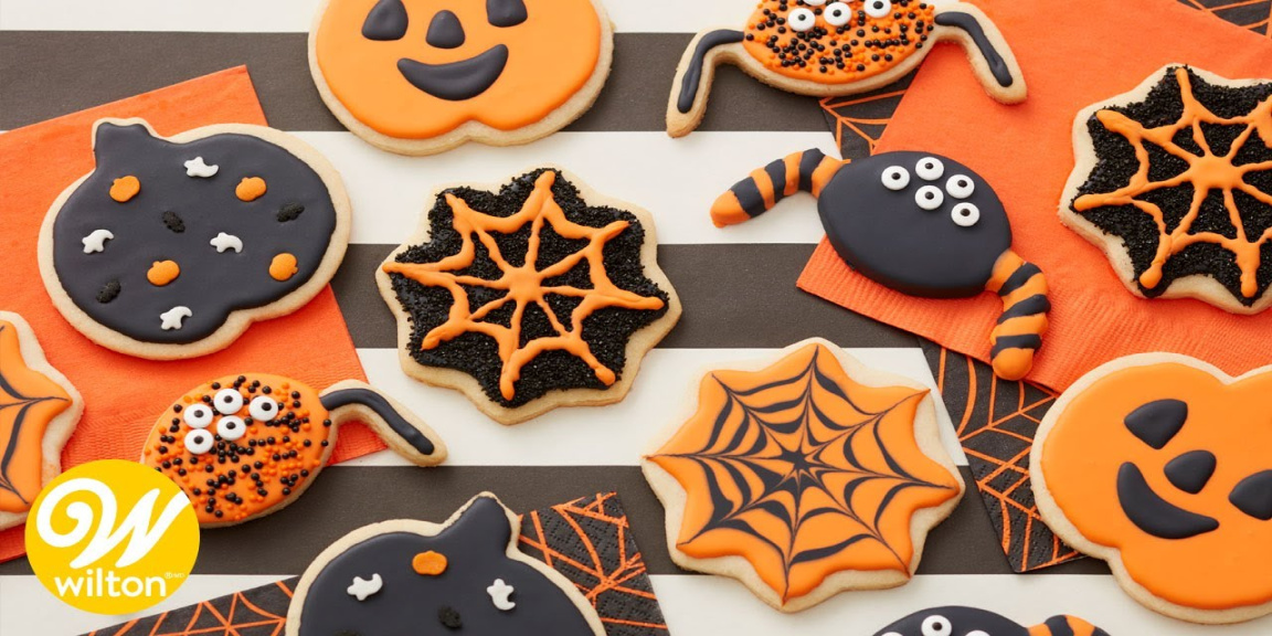 Easy Halloween Sugar Cookies - Wilton Easy Halloween Sugar Cookies - Wilton